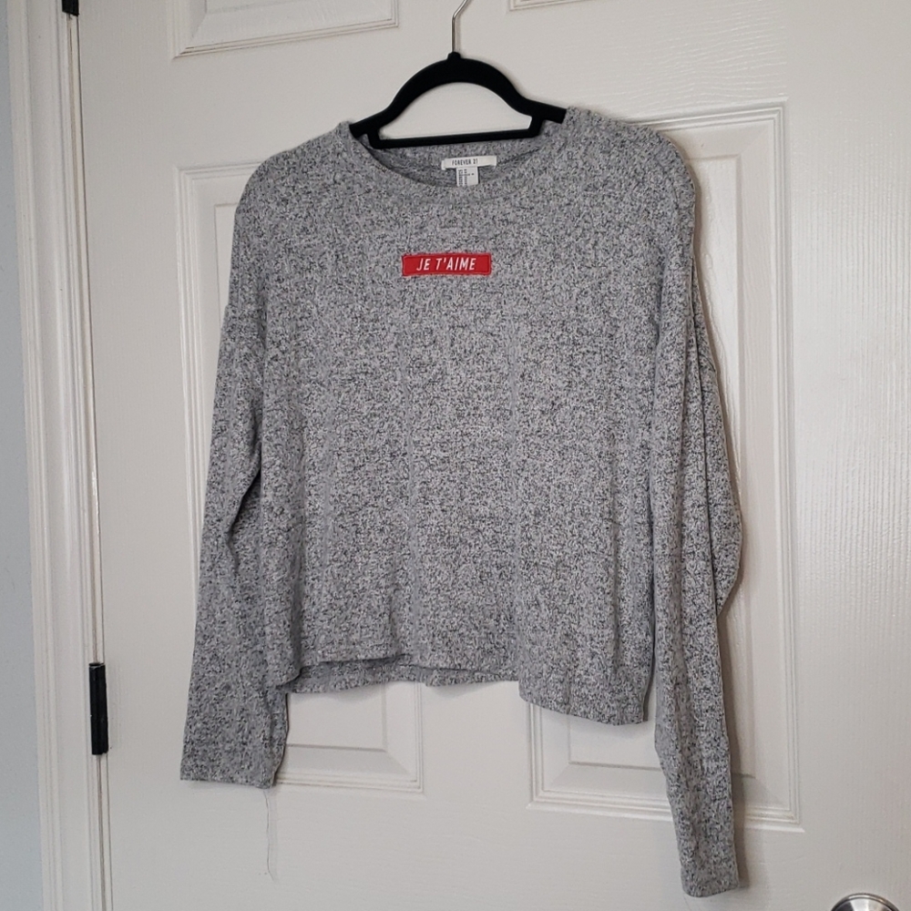 Long sleeve sweater shirt